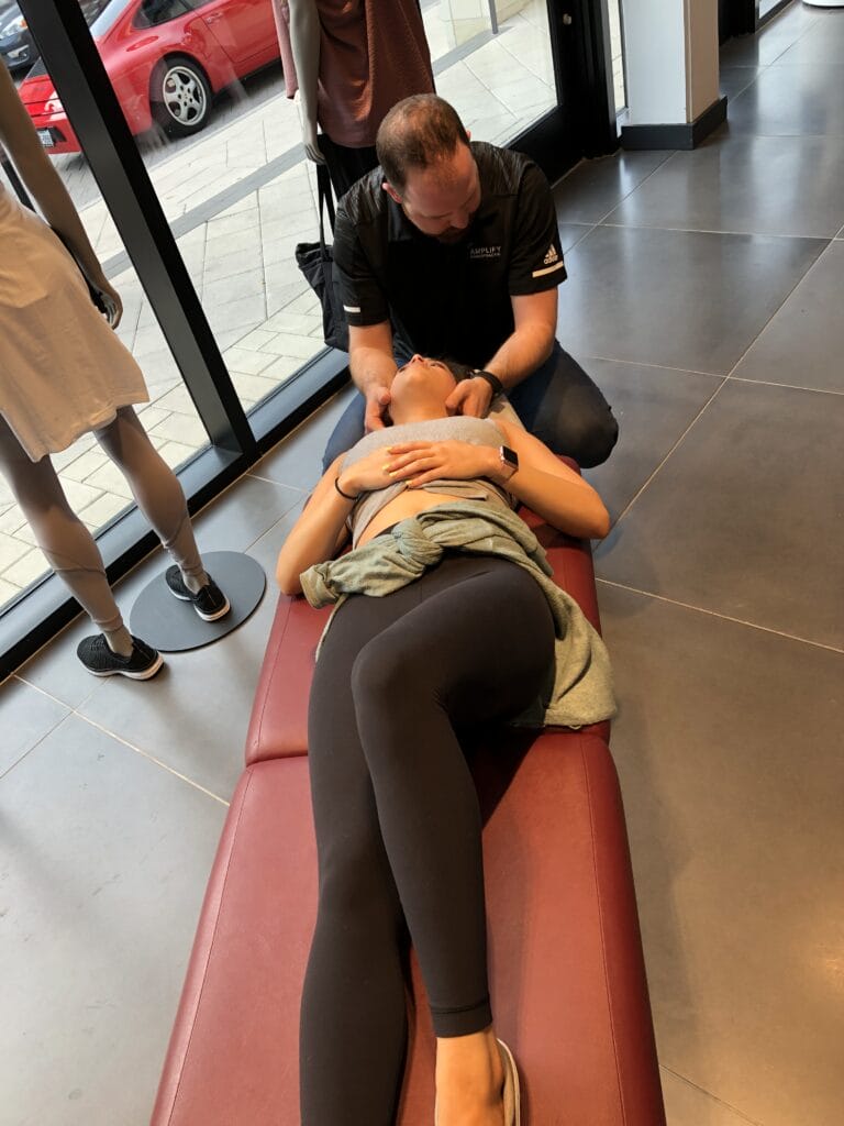 dr keeton treating neck